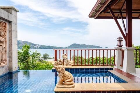 Patong Seaview Luxury Villa Penda Buitenkant foto